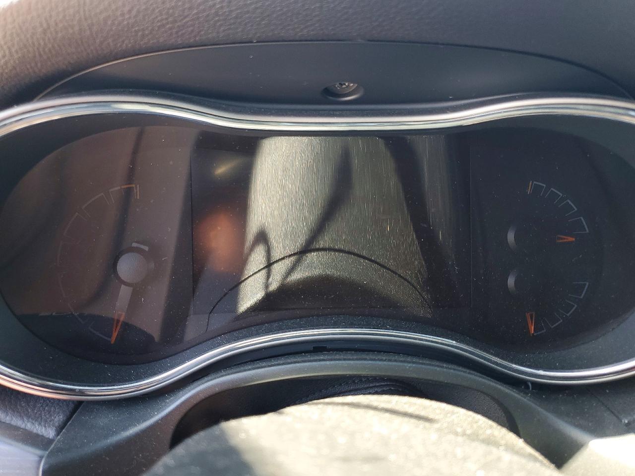 2021 Jeep Grand Cherokee Laredo - zdjęcie 9