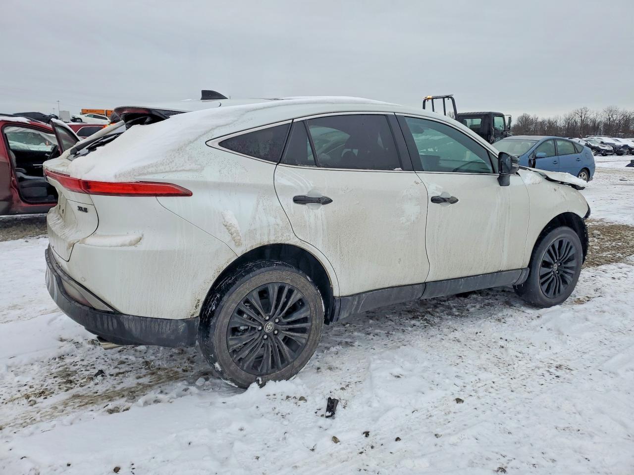 2024 Toyota Venza Nightshade Edition - zdjęcie 3