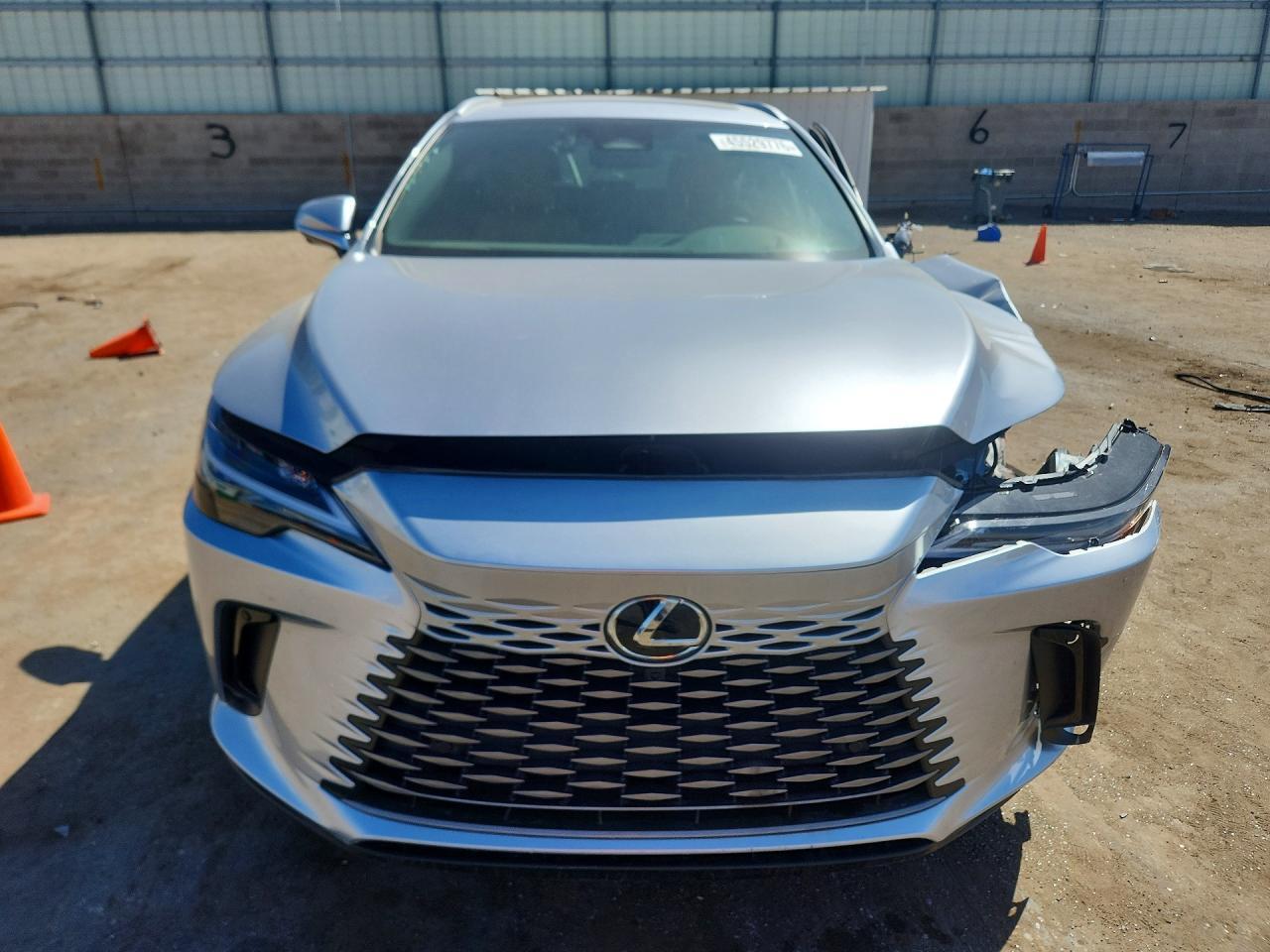 2025 Lexus Rx - zdjęcie 5