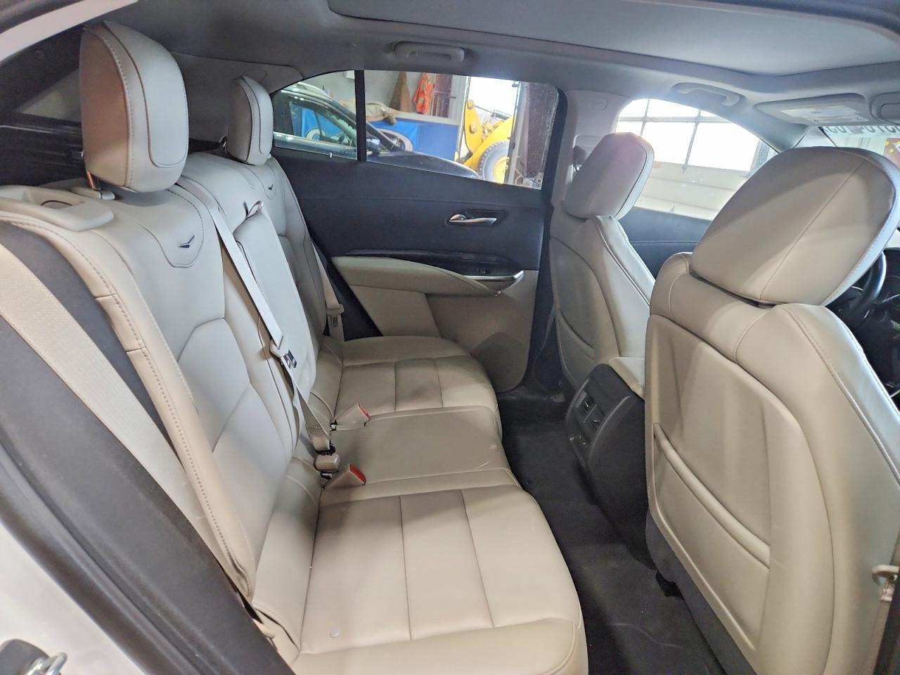 2021 Cadillac Xt4 Premium Luxury - zdjęcie 11