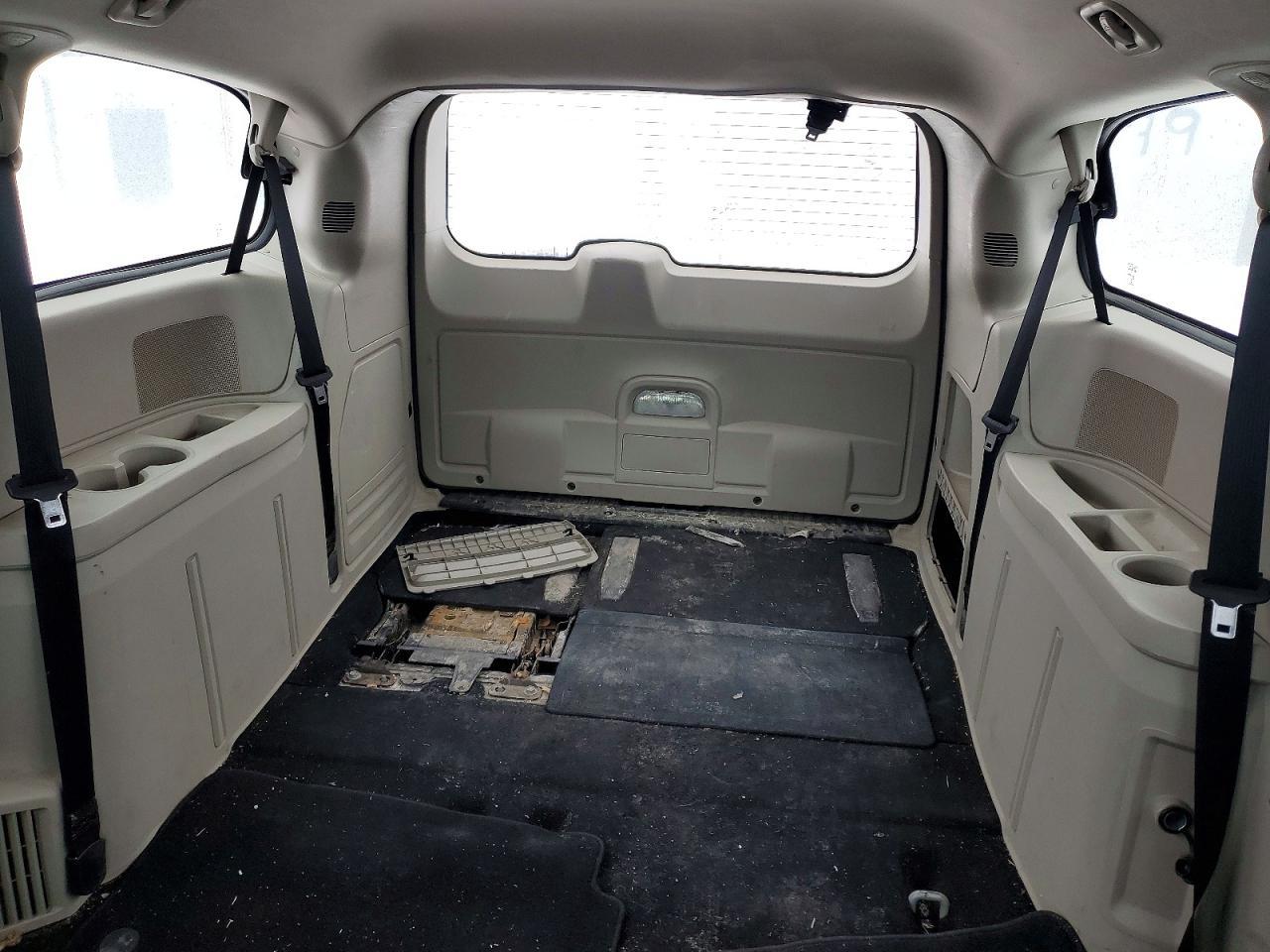 2013 Dodge Grand Caravan Se - zdjęcie 10