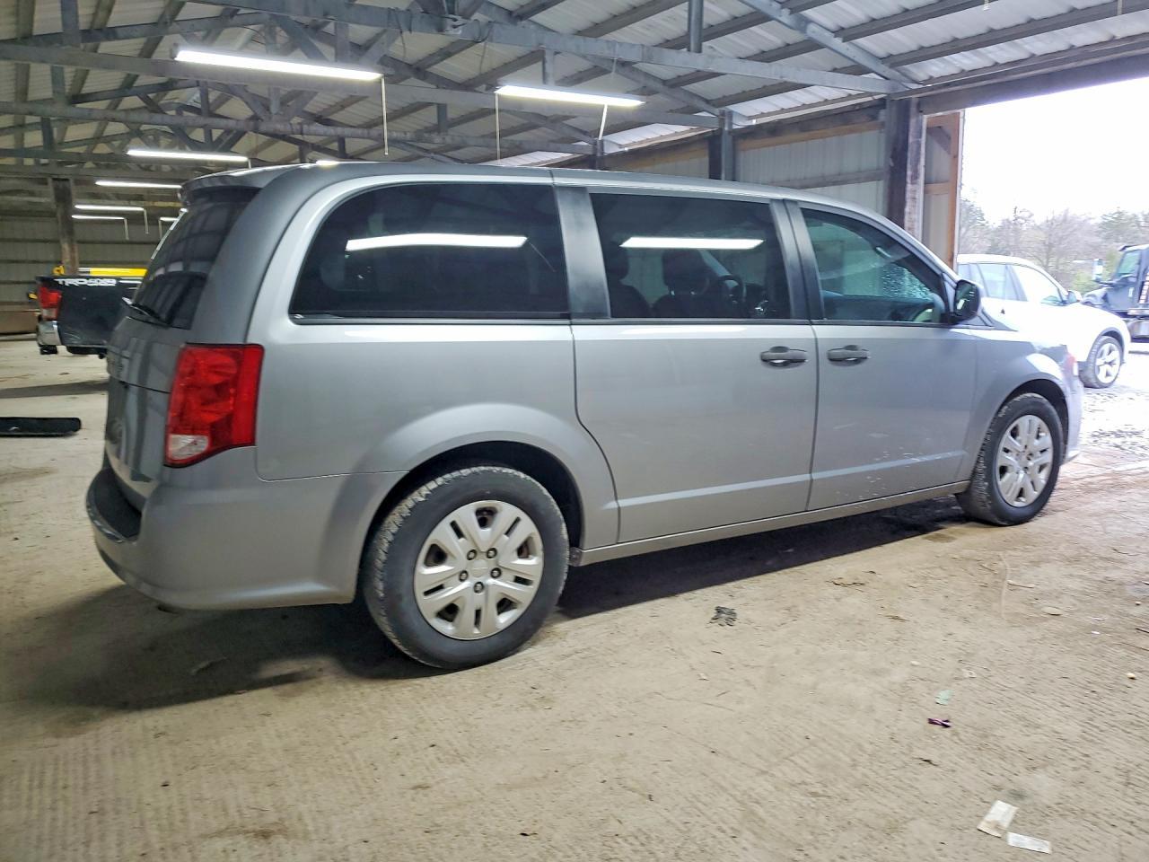 2019 Dodge Grand Caravan Se - zdjęcie 3