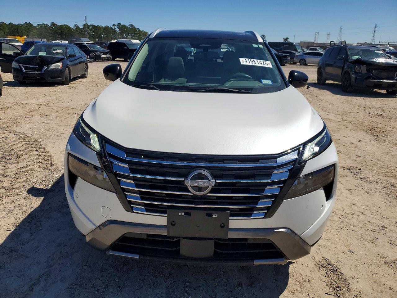 2024 Nissan Rogue Sl - zdjęcie 5