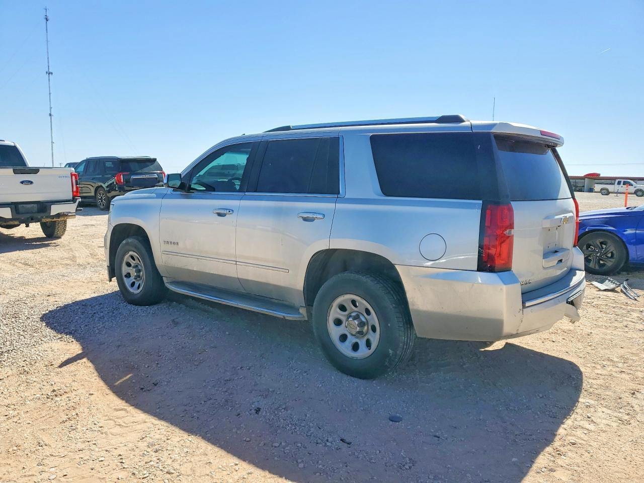 2015 Chevrolet Tahoe K1500 Ltz - zdjęcie 2