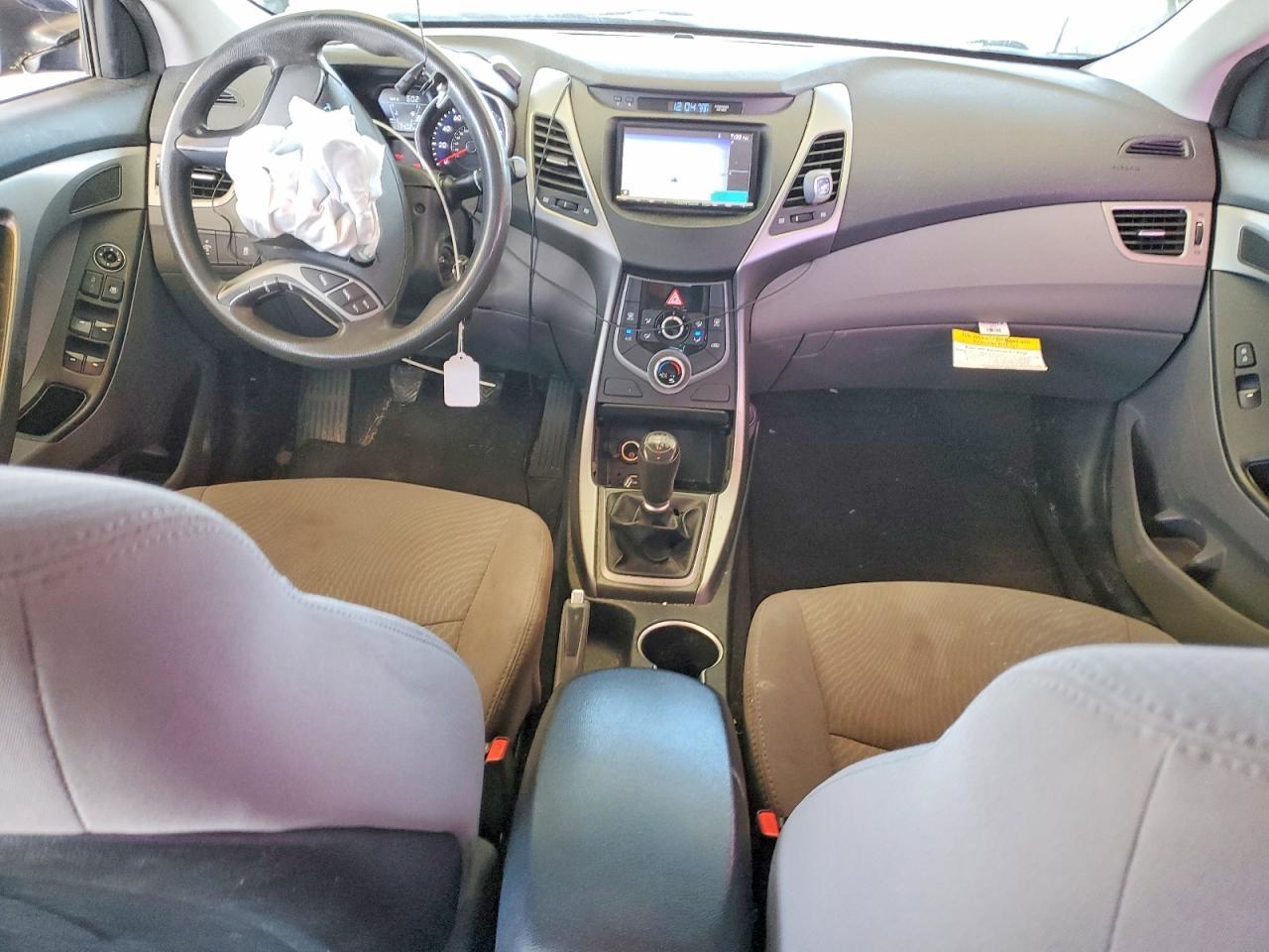 2016 Hyundai Elantra Se - zdjęcie 8