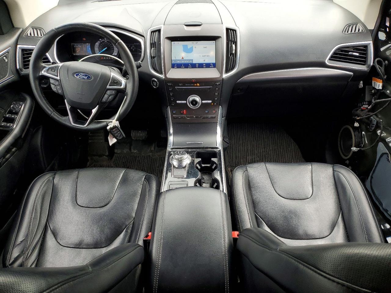 2019 Ford Edge Titanium - zdjęcie 8