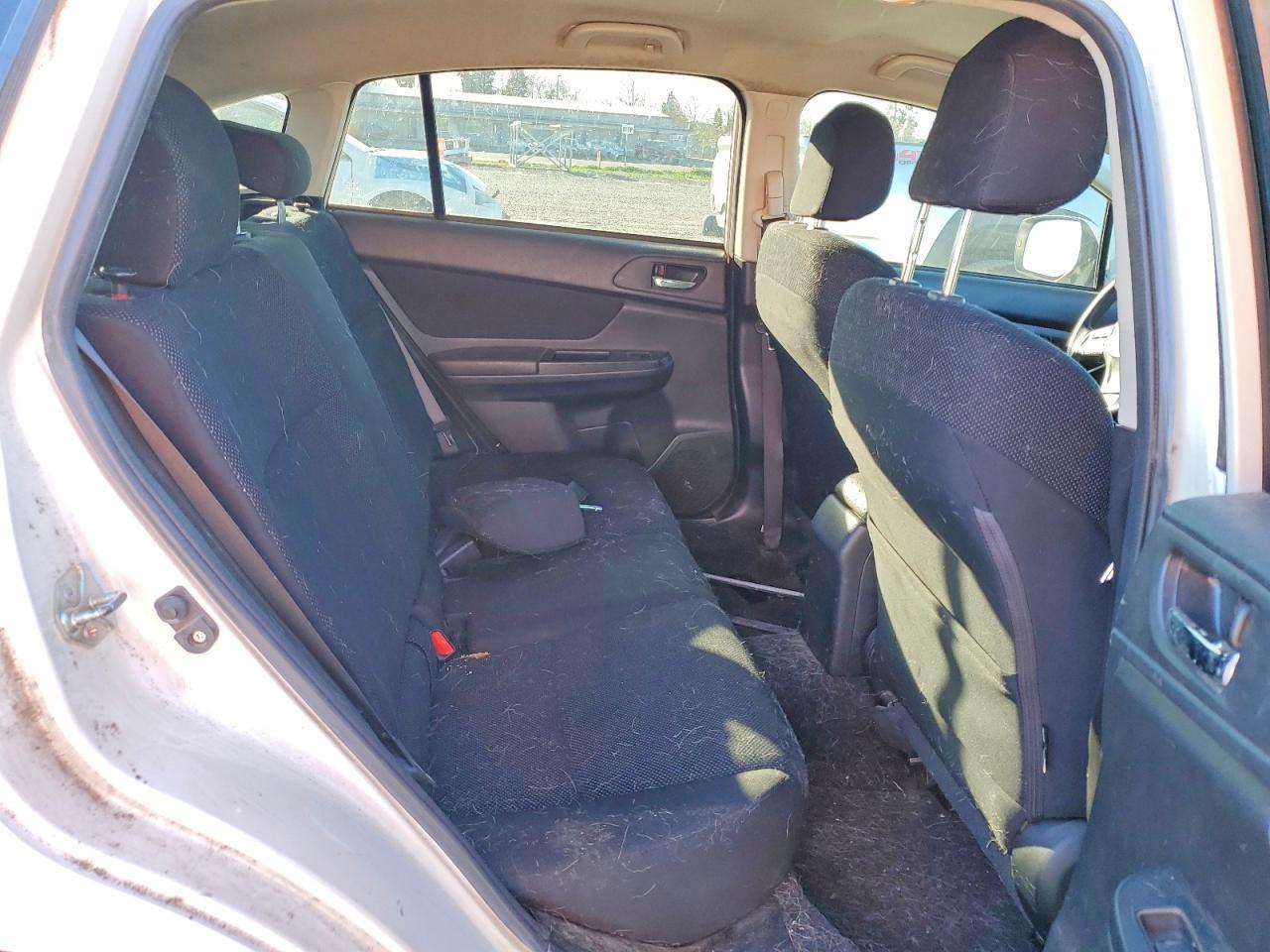 2014 Subaru Impreza Premium - zdjęcie 10