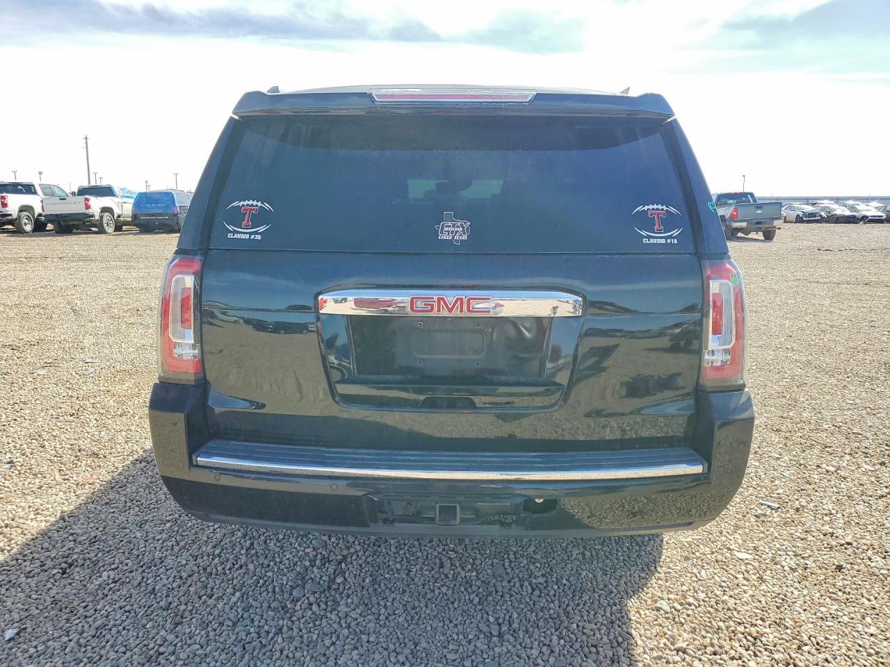 2018 GMC Yukon Xl Denali - zdjęcie 6