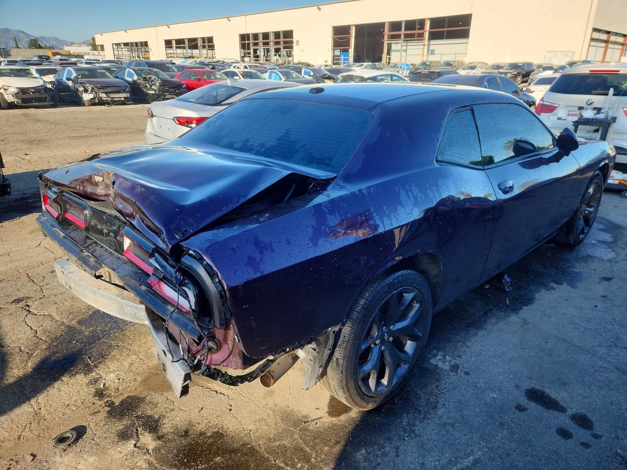 2020 Dodge Challenger Sxt - zdjęcie 3
