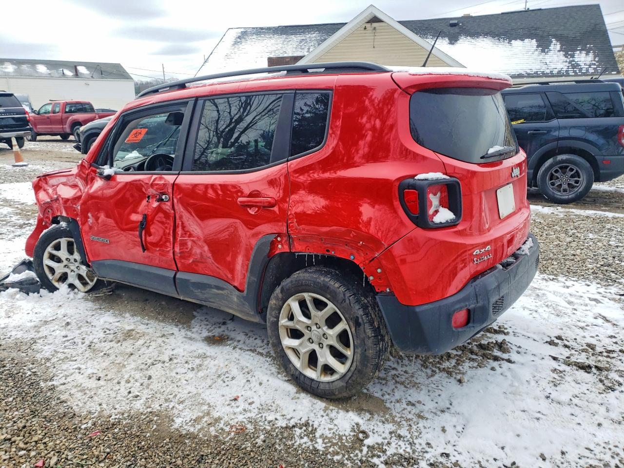 2017 Jeep Renegade Latitude - zdjęcie 2