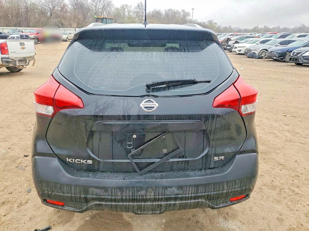 2019 Nissan Kicks Sr - zdjęcie 6