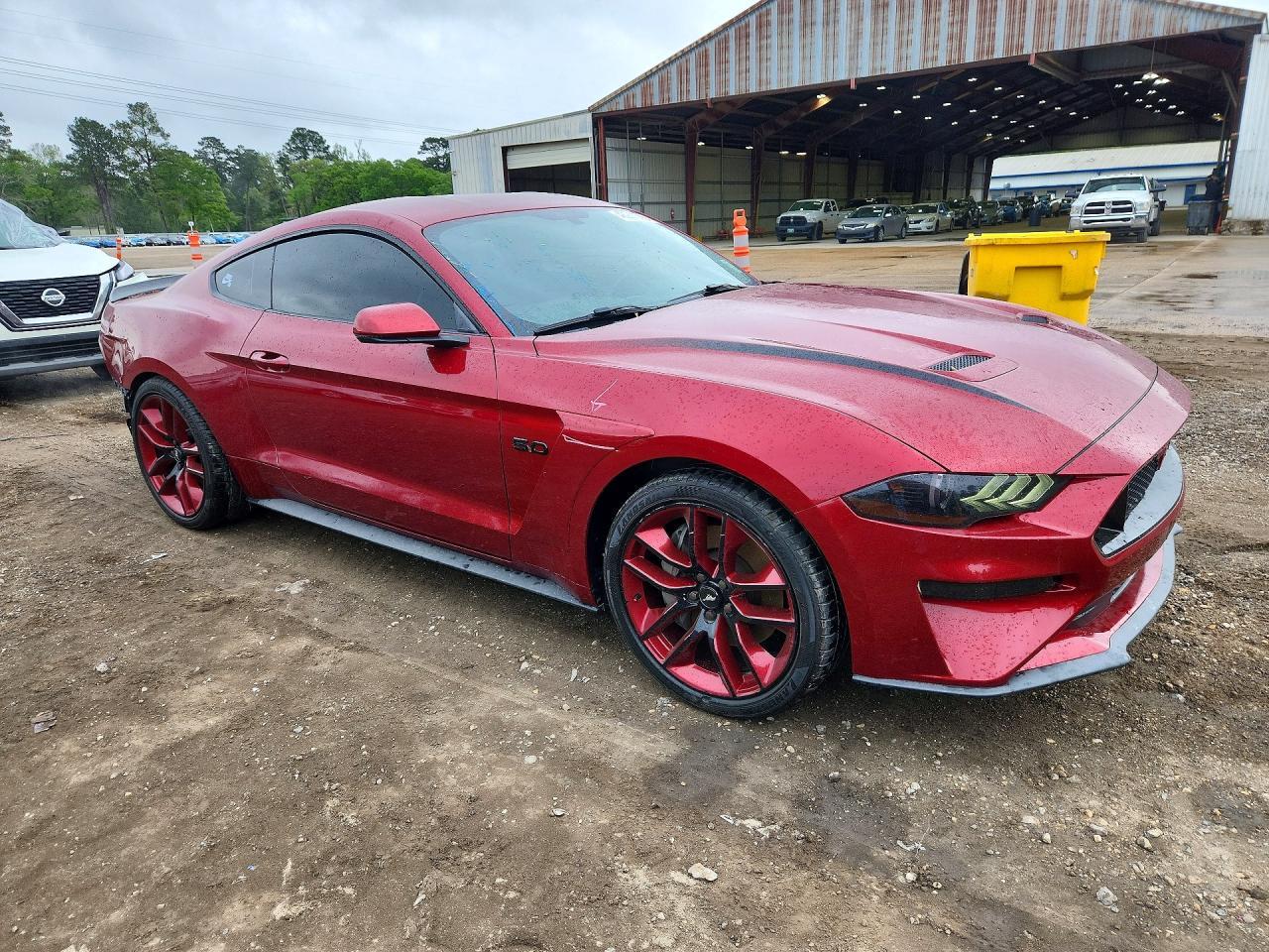 2019 Ford Mustang Gt - zdjęcie 4