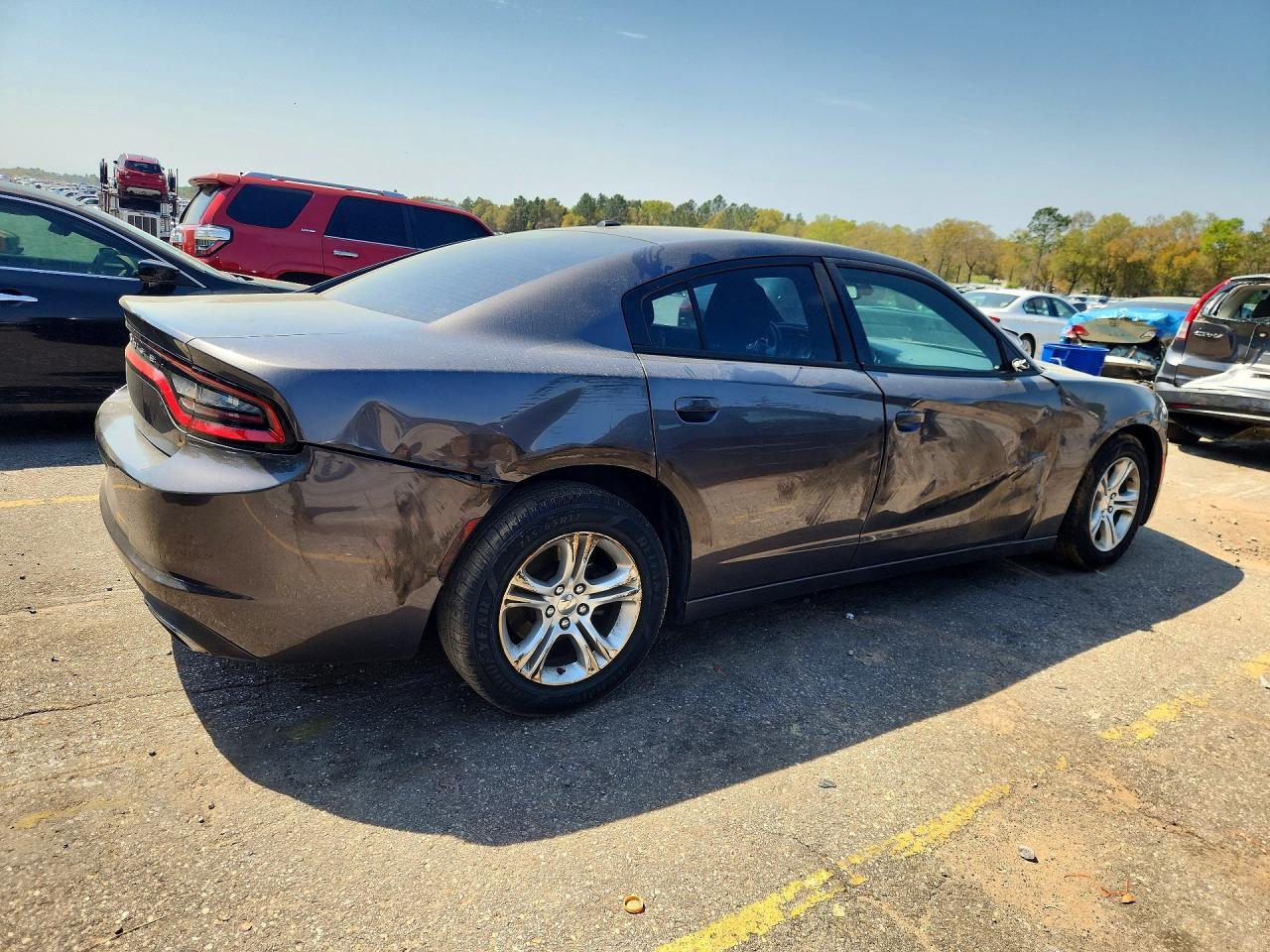 2015 Dodge Charger - zdjęcie 3