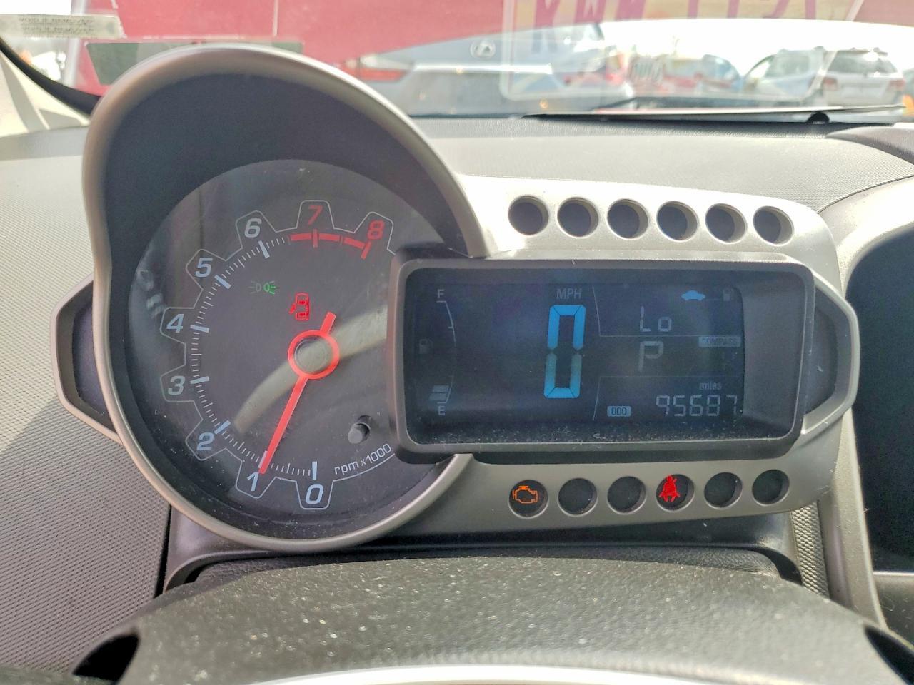 2013 Chevrolet Sonic Lt - zdjęcie 9