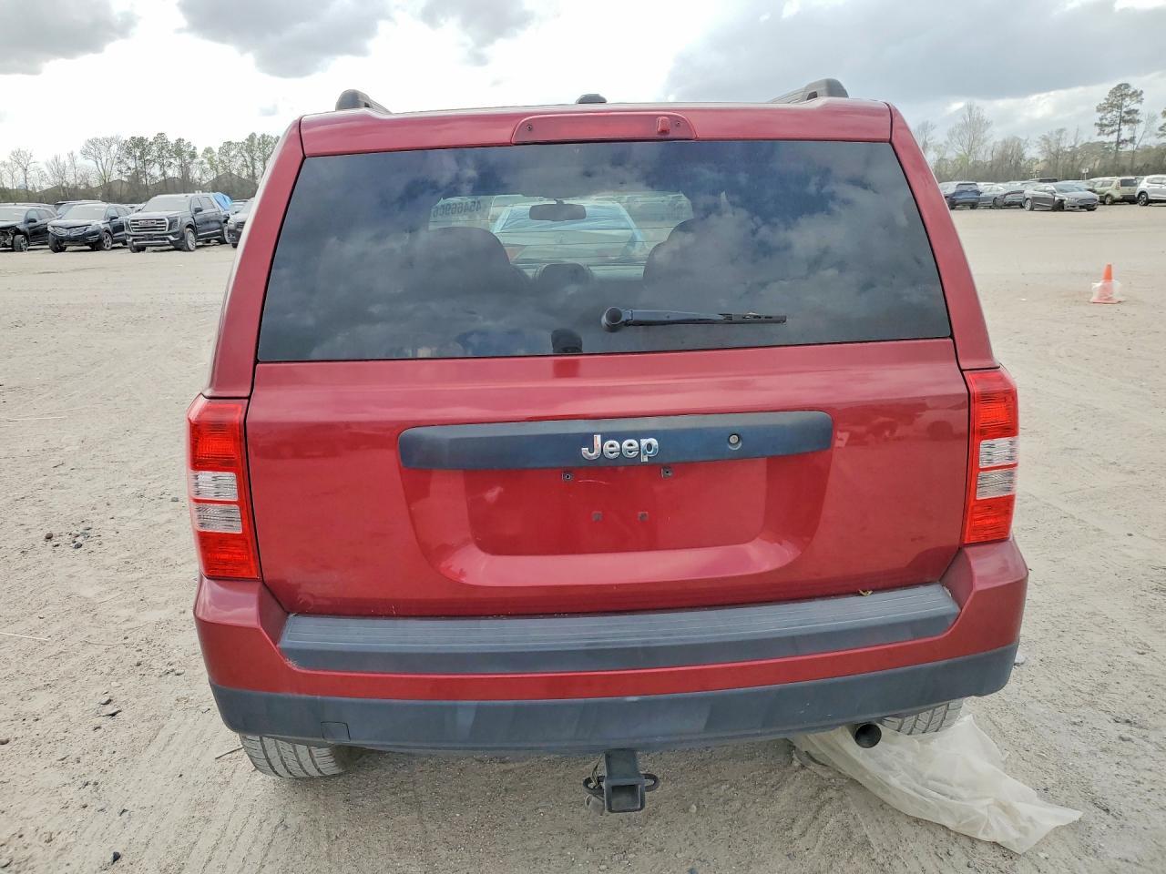 2016 Jeep Patriot Sport - zdjęcie 6