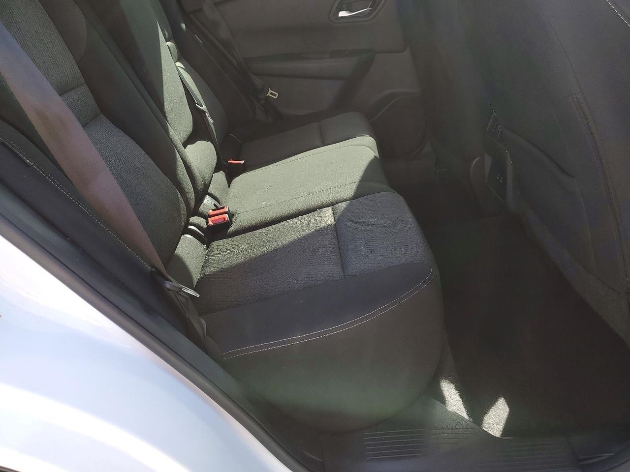 2024 Nissan Rogue Sv - zdjęcie 11