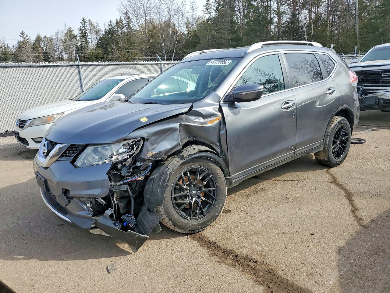 2015 Nissan Rogue S - zdjęcie główne