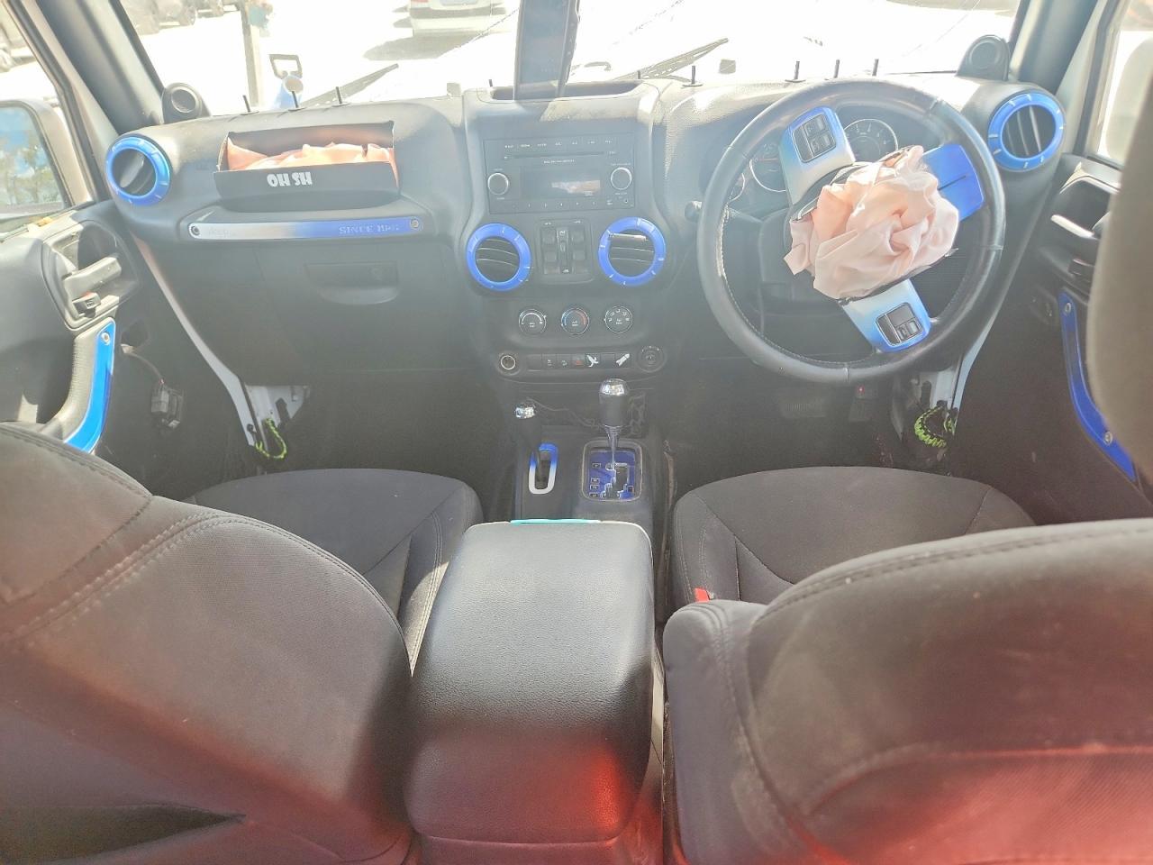 2014 Jeep Wrangler Unlimited Sport - zdjęcie 8