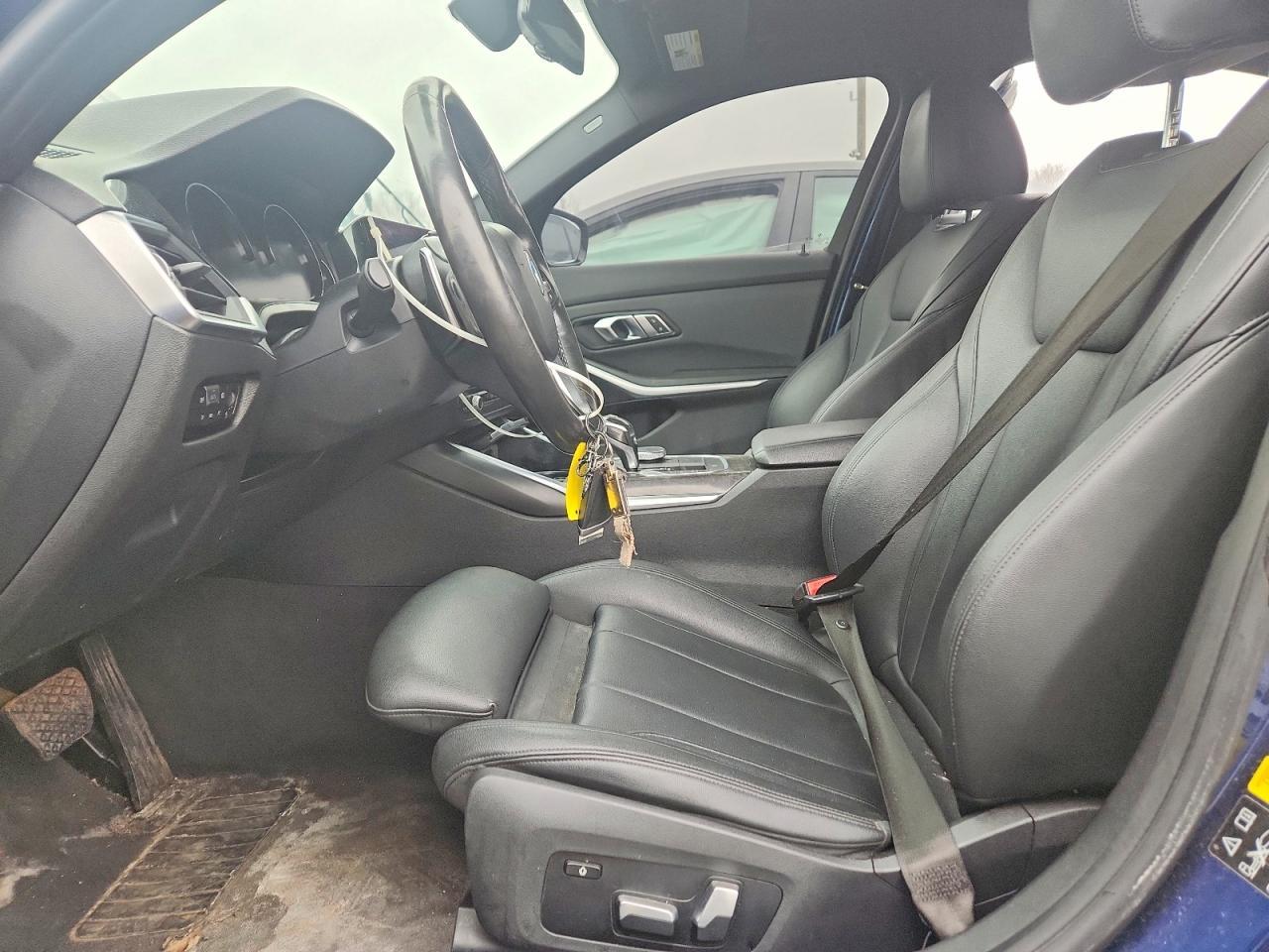 2019 BMW 330Xi - zdjęcie 7