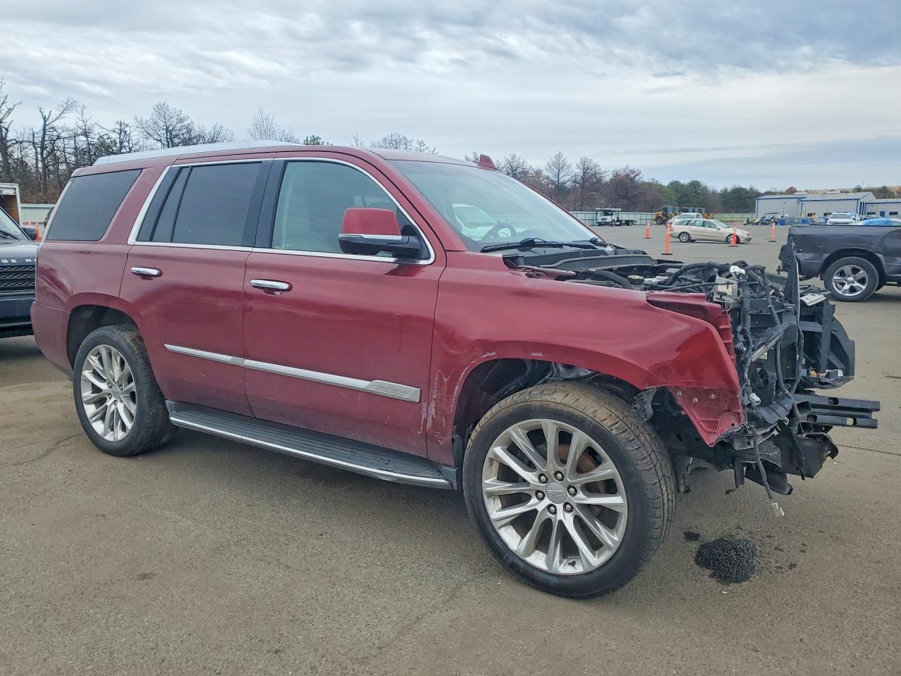 2018 Cadillac Escalade Luxury - zdjęcie 4