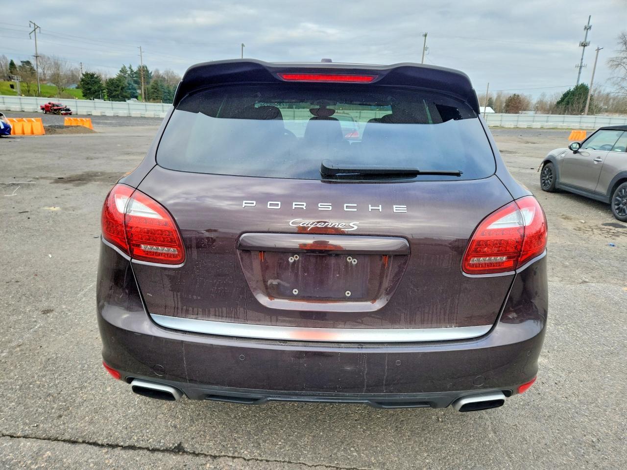 2014 Porsche Cayenne S Hybrid - zdjęcie 6