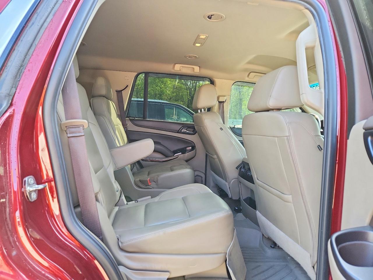 2019 Chevrolet Tahoe C1500 Lt - zdjęcie 11