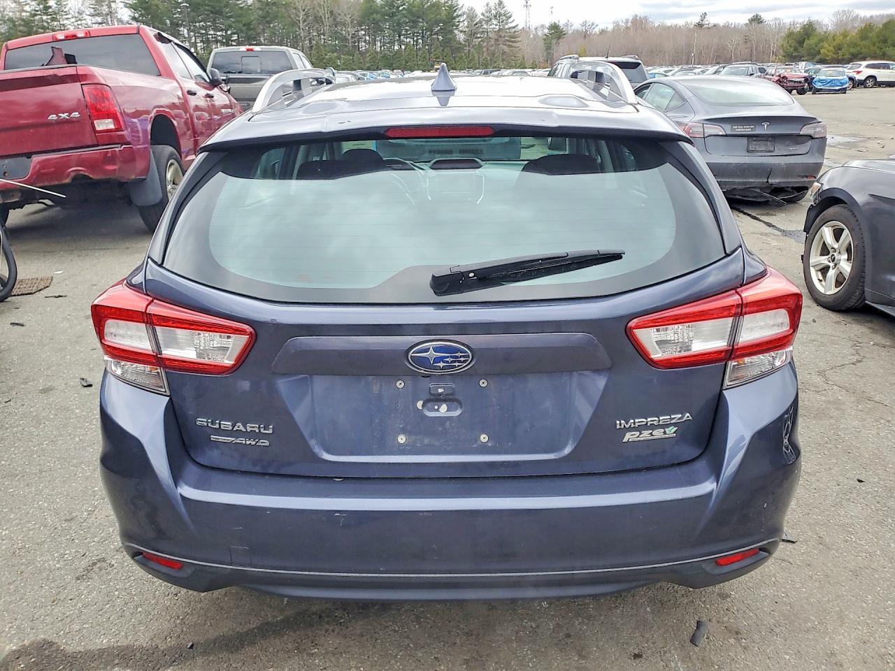 2017 Subaru Impreza Premium Plus - zdjęcie 6