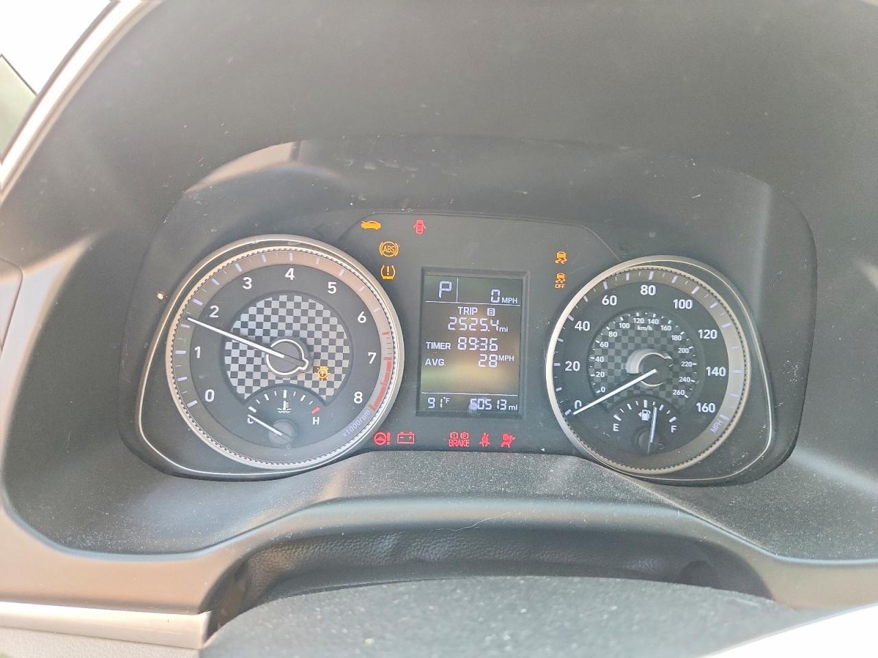 2019 Hyundai Elantra - zdjęcie 9