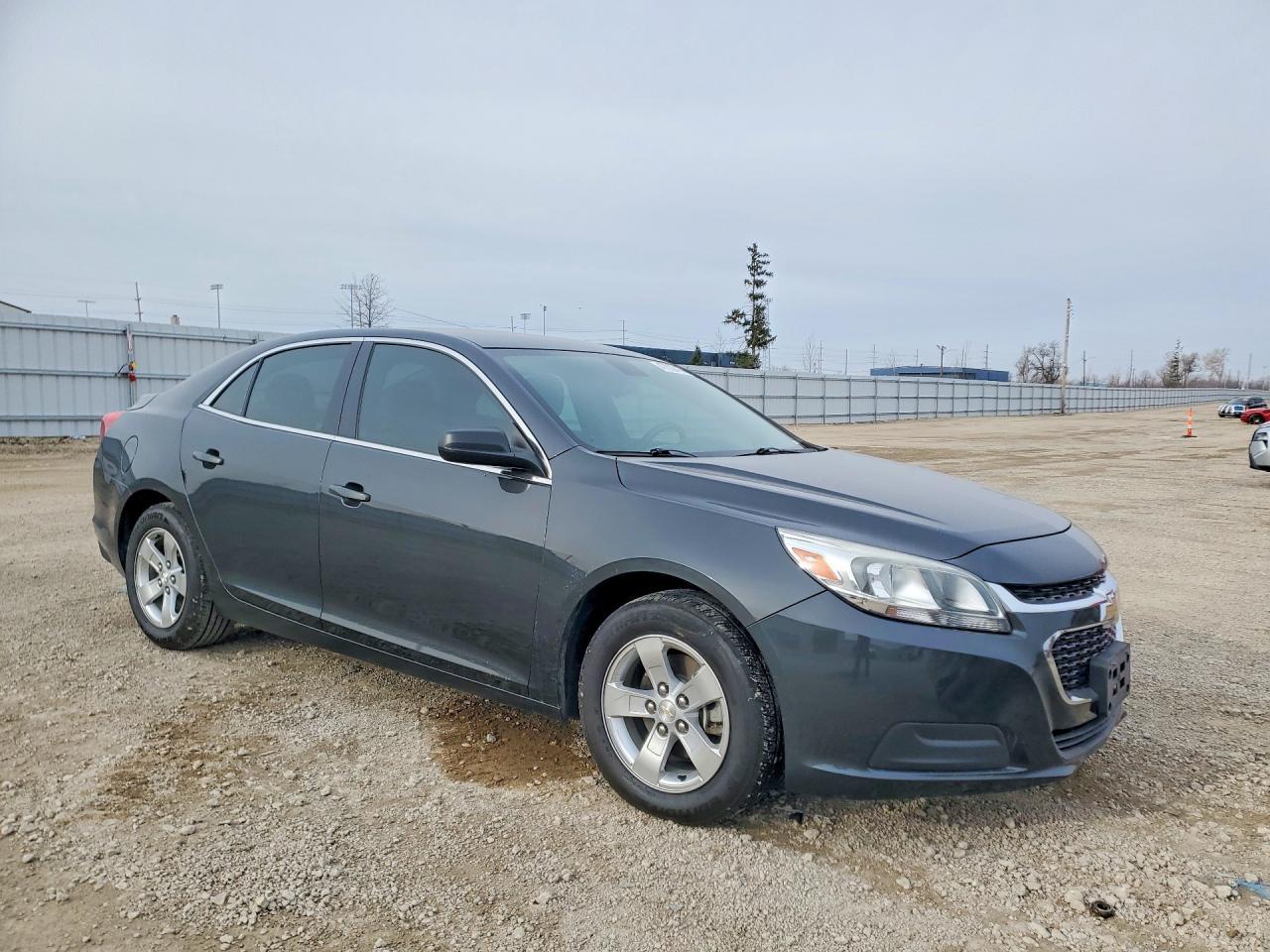 2014 Chevrolet Malibu Ls - zdjęcie 4