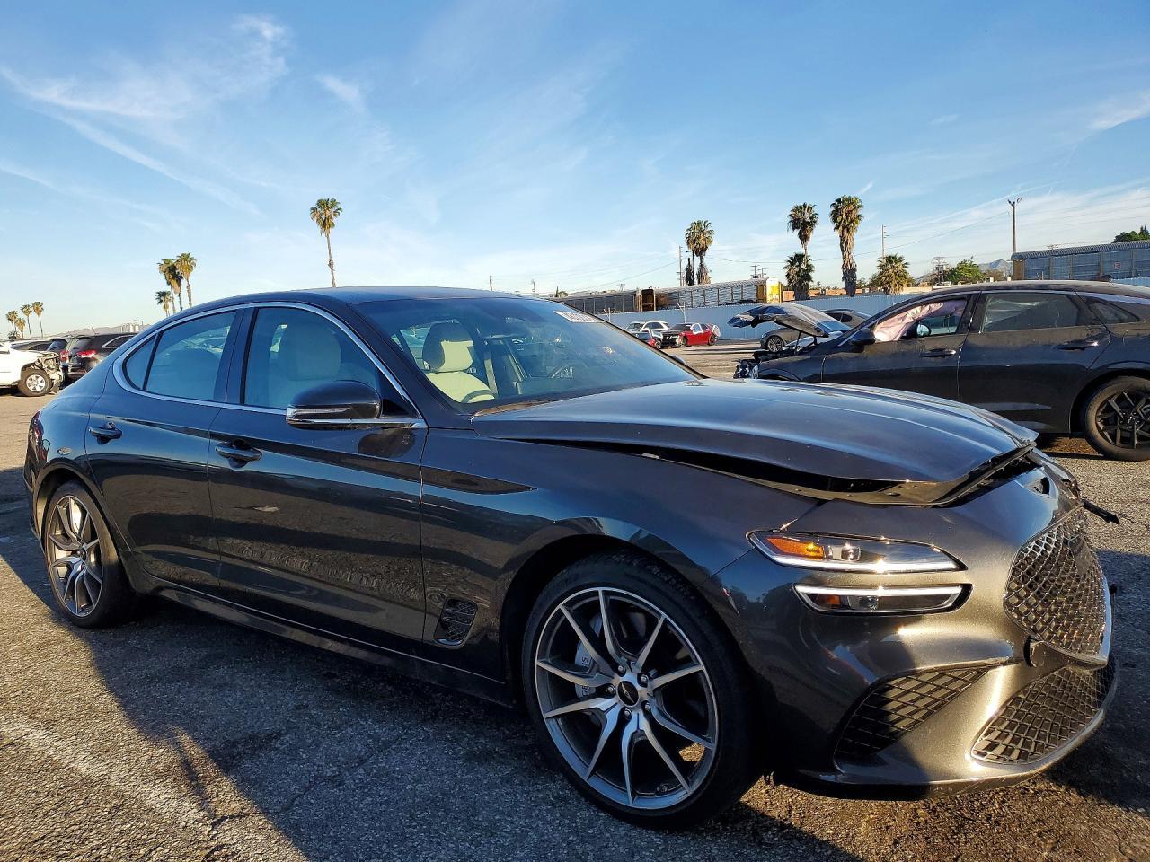 2025 Genesis G70 2.5T Rwd - zdjęcie 4