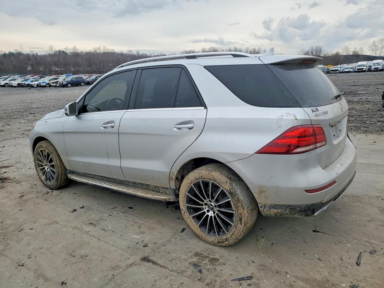 2017 Mercedes-Benz Gle 350 4Matic - zdjęcie 2