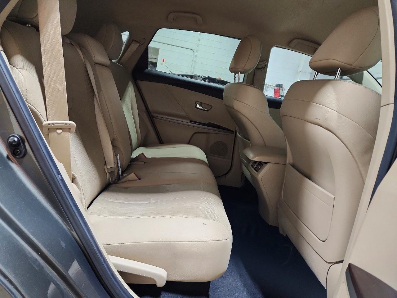 2014 Toyota Venza Le - zdjęcie 11