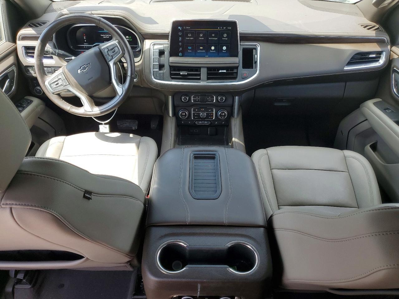 2022 Chevrolet Tahoe K1500 Z71 - zdjęcie 8