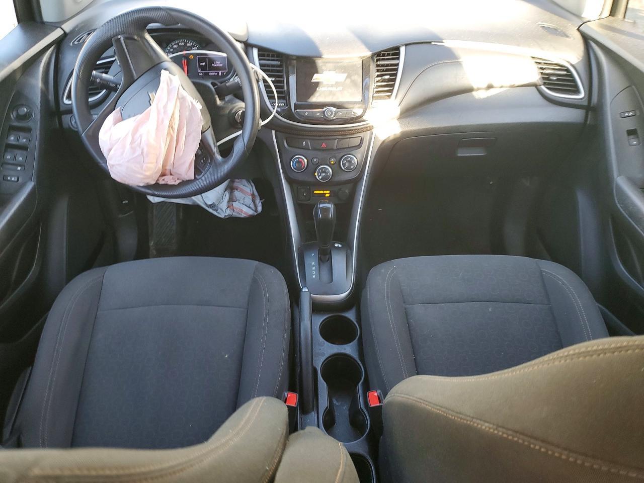 2020 Chevrolet Trax Ls - zdjęcie 8