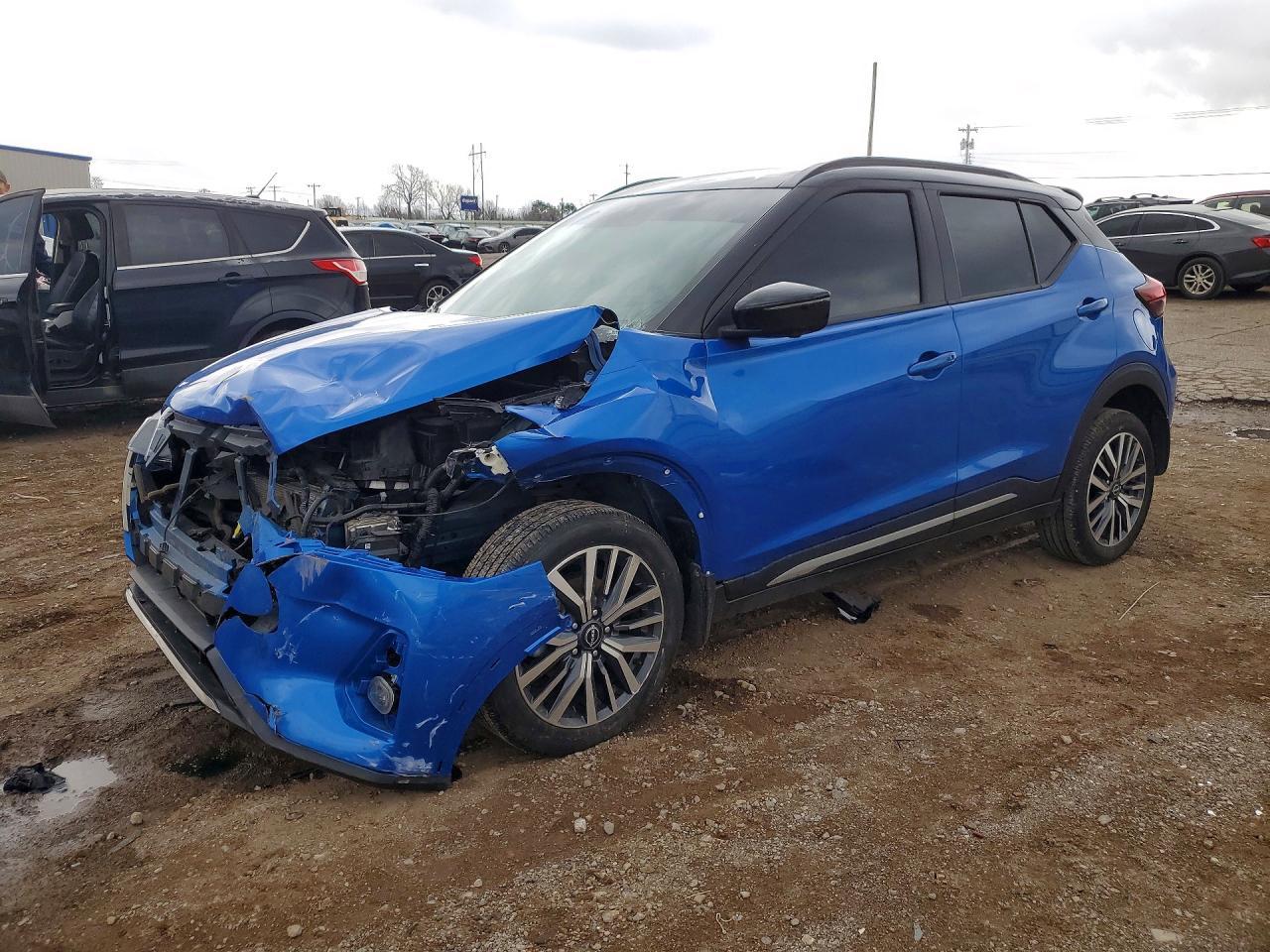 2024 Nissan Kicks Sr - zdjęcie główne