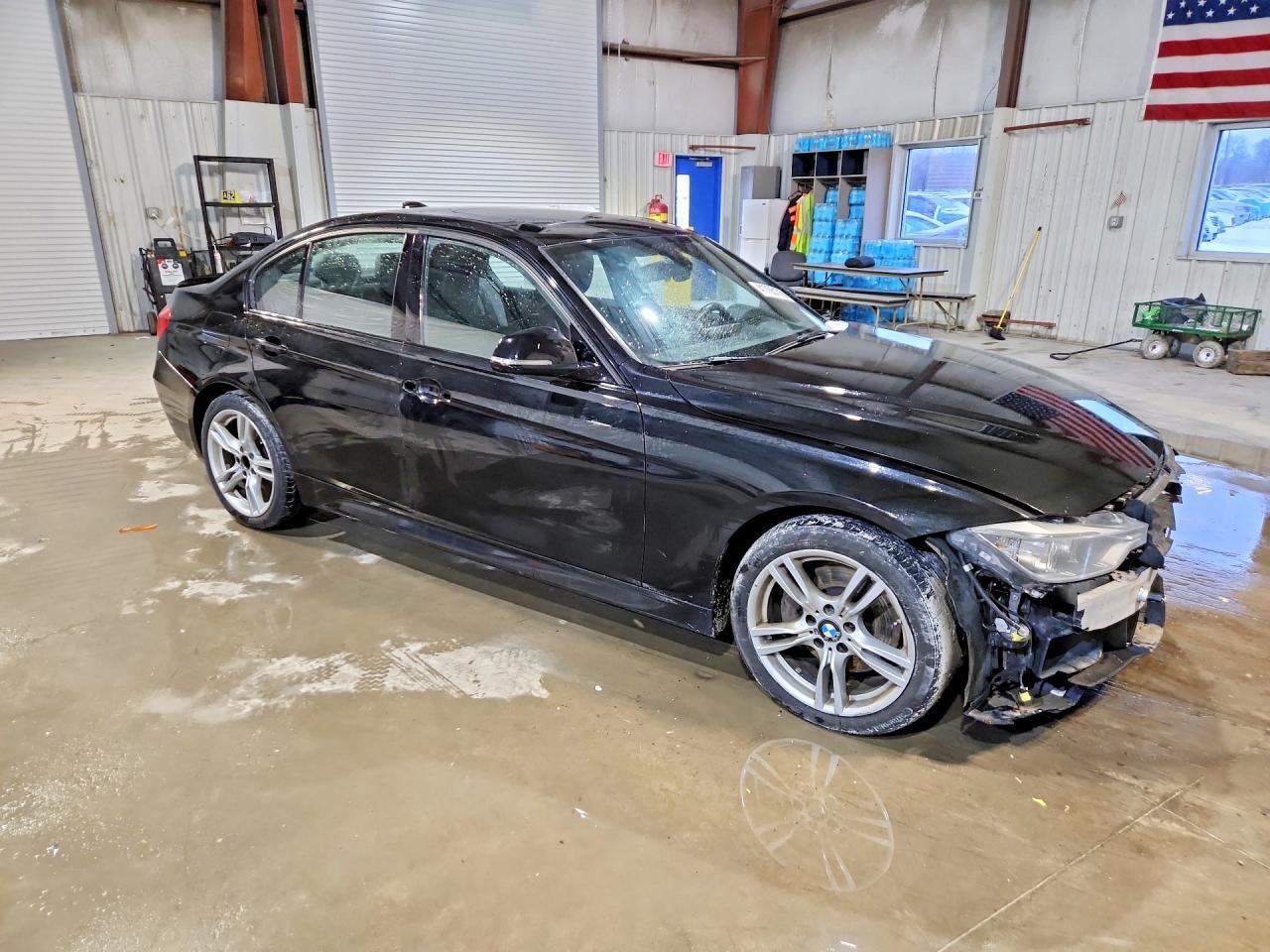 2014 BMW 335 Xi - zdjęcie 4