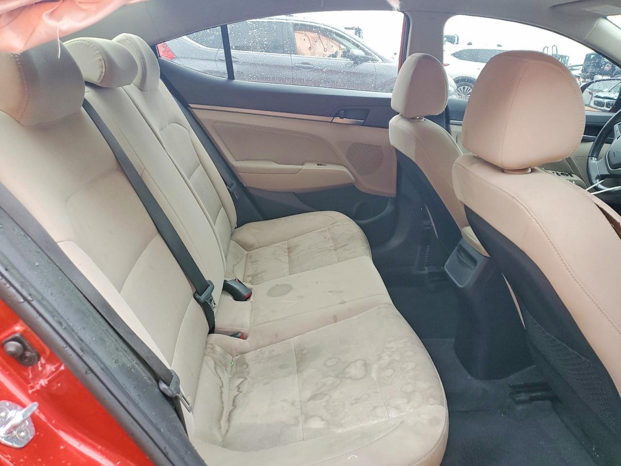 2018 Hyundai Elantra Value Edition - zdjęcie 10