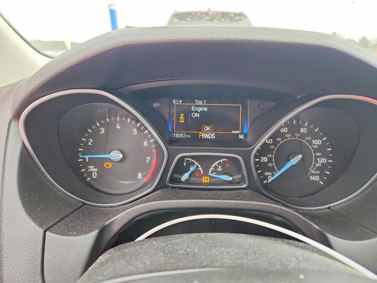 2015 Ford Focus Titanium - zdjęcie 9