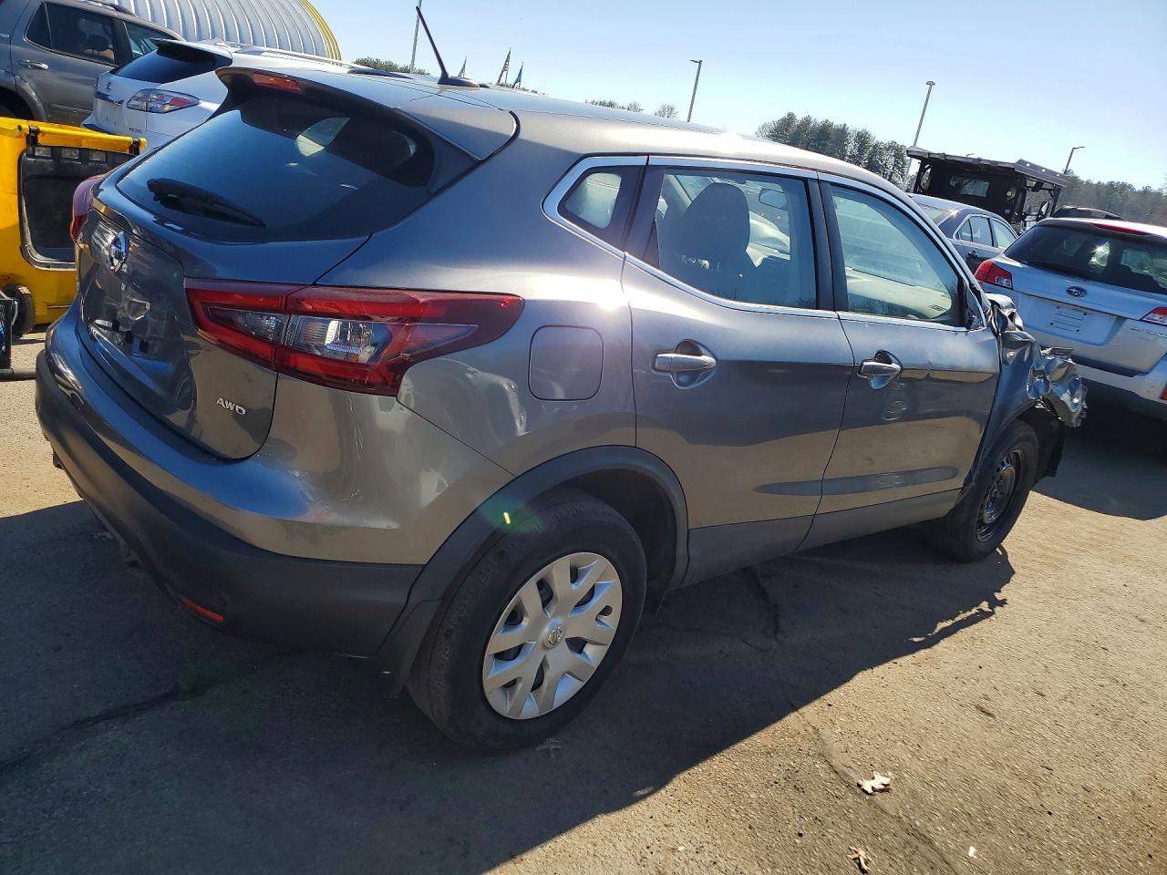 2020 Nissan Rogue Sport S - zdjęcie 3