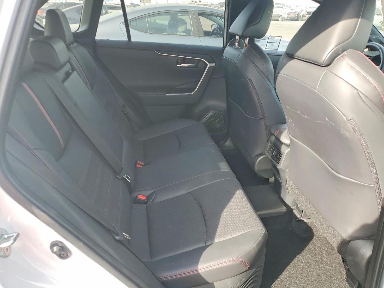 2024 Toyota Rav4 Prime Xse - zdjęcie 11