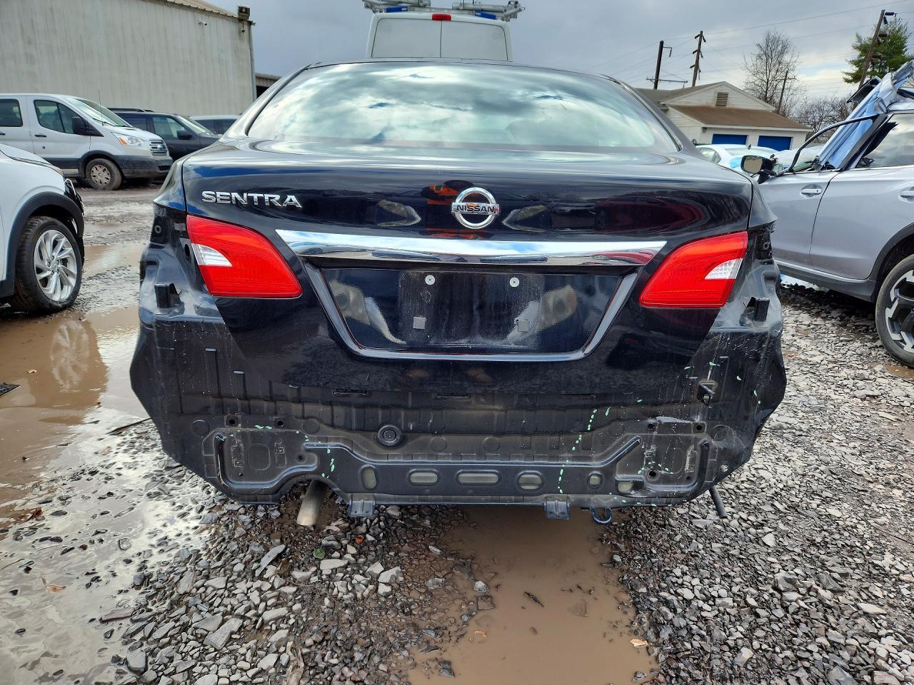 2017 Nissan Sentra S - zdjęcie 6