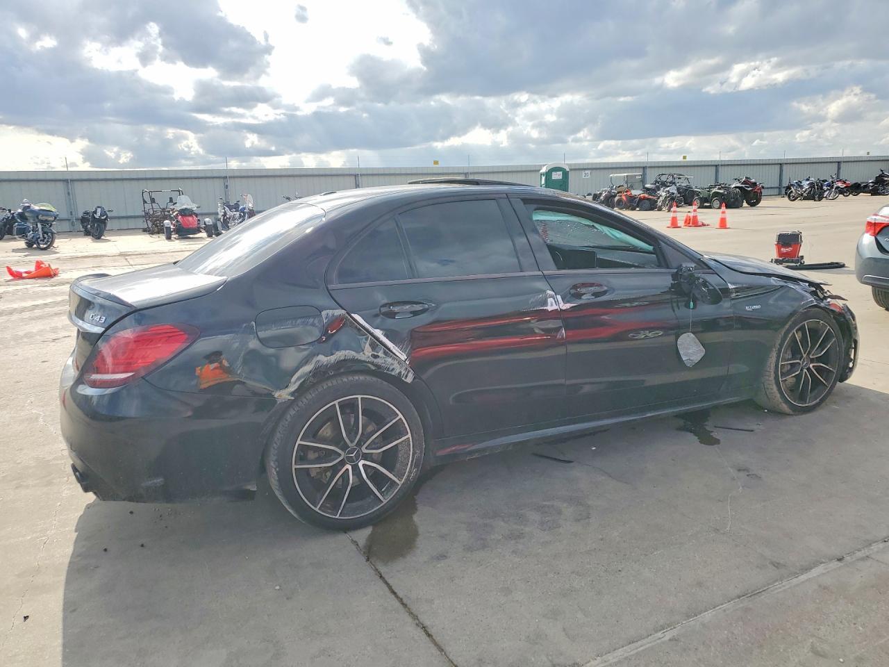 2020 Mercedes-Benz C 43 Amg - zdjęcie 3