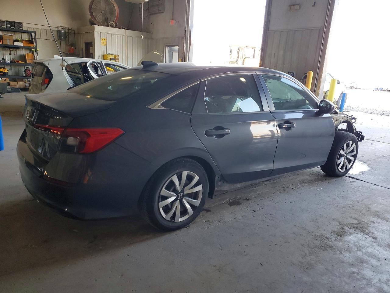 2022 Honda Civic Lx - zdjęcie 3