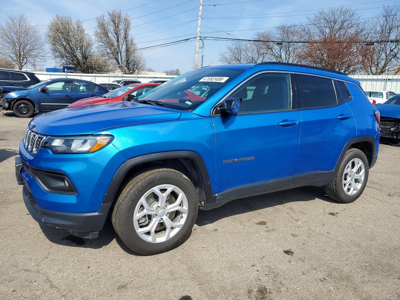 2024 Jeep Compass Latitude - zdjęcie główne