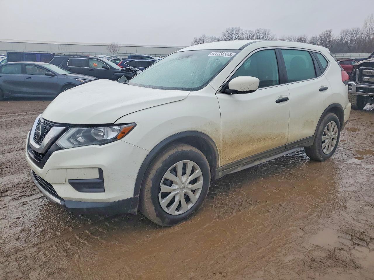 2020 Nissan Rogue S - zdjęcie główne