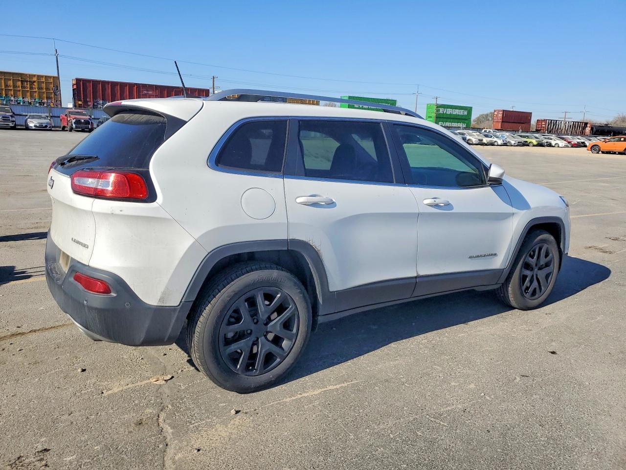 2016 Jeep Cherokee Limited - zdjęcie 3