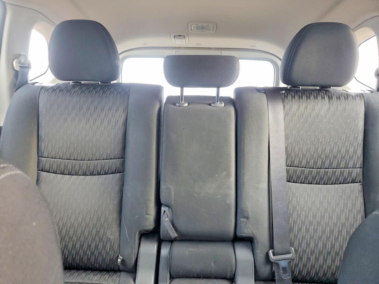 2018 Nissan Rogue S - zdjęcie 10