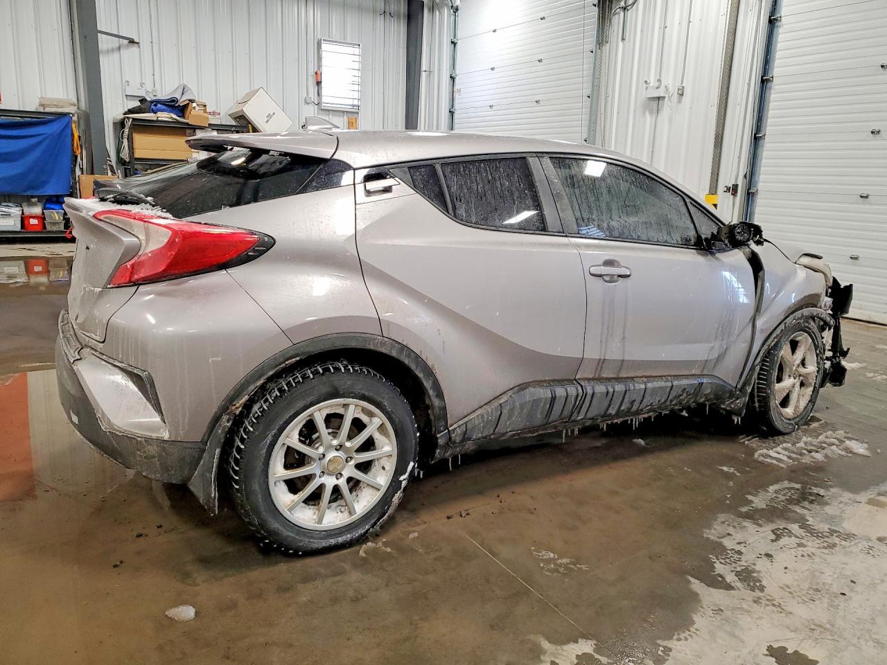 2018 Toyota C-Hr Xle - zdjęcie 3