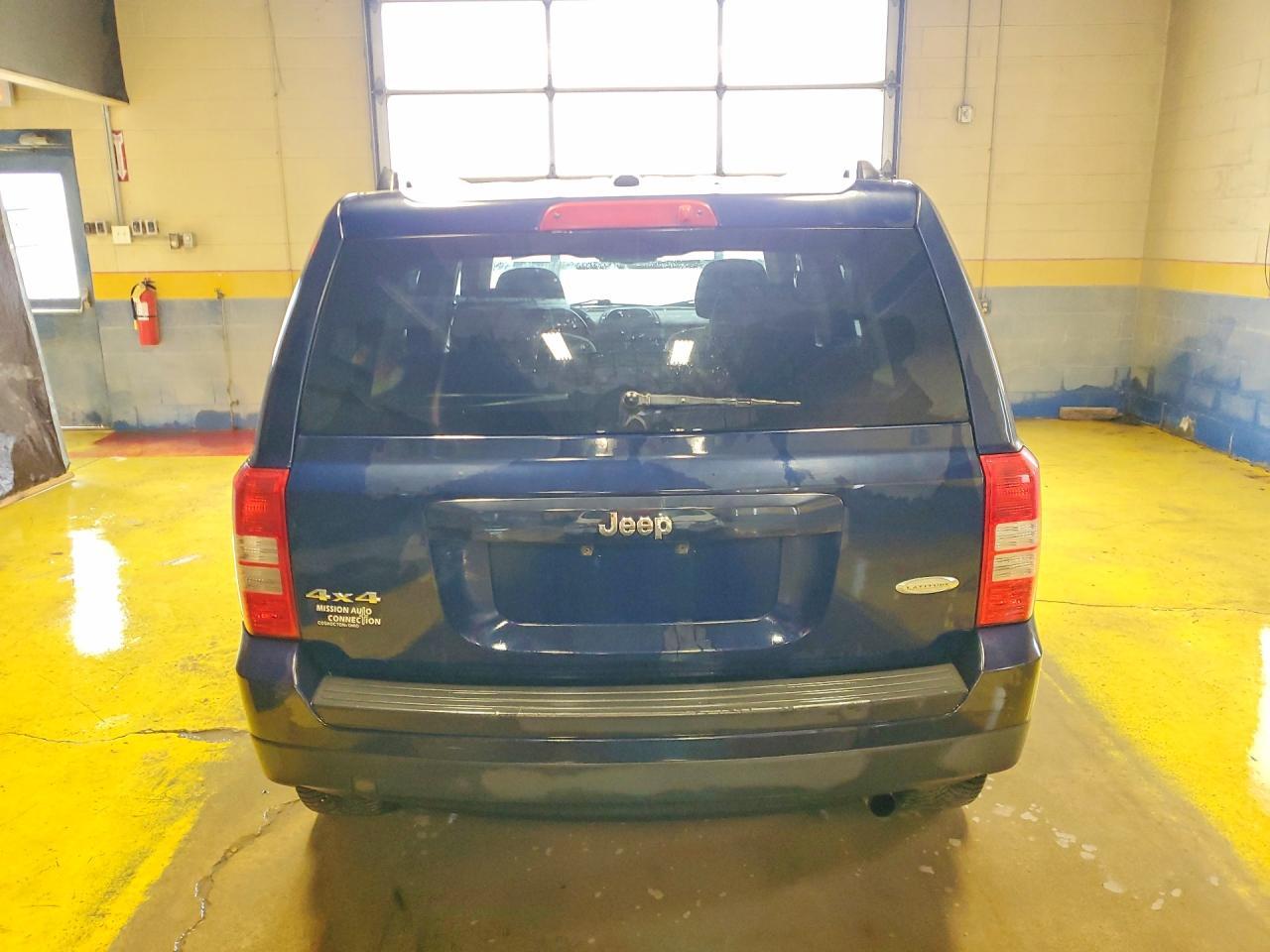 2014 Jeep Patriot Latitude - zdjęcie 6