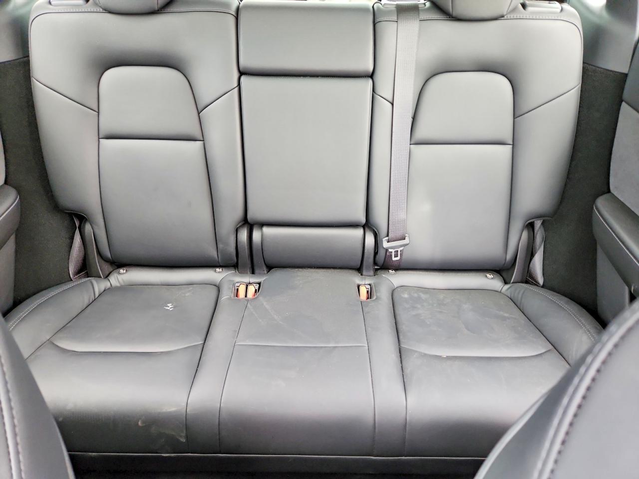 2023 Tesla Model Y - zdjęcie 10